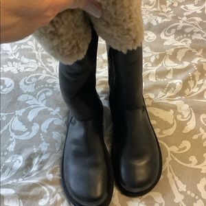 Black UGG winter leather and sheepskin boots